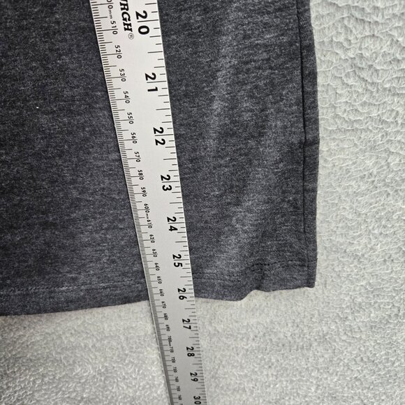 UFC 200 Women Top Large Gray Logo Reebok Short Sleeve Crew Neck NWT - Picture 4 of 10